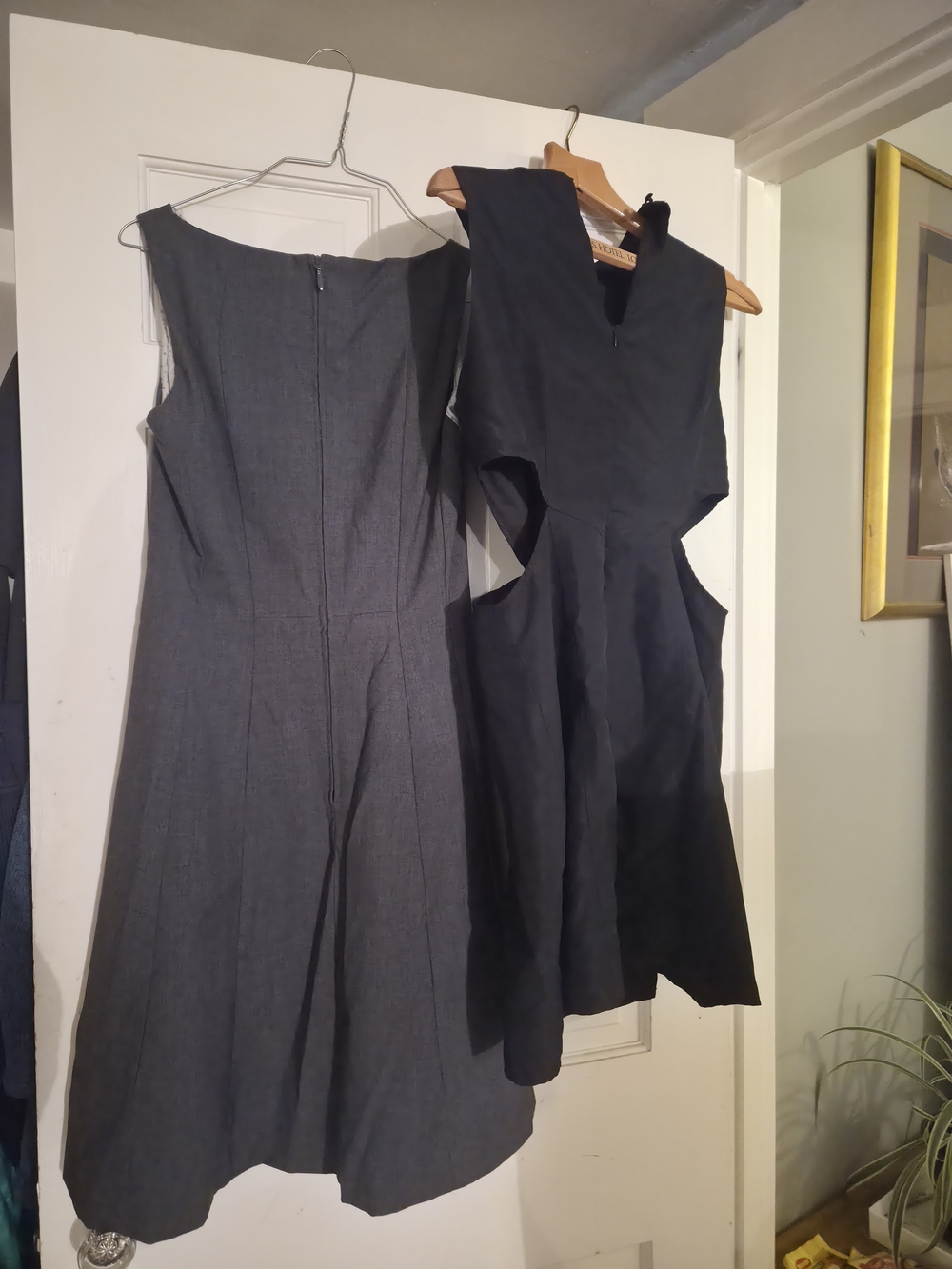 Women's Gray Fit-and-Flare Dress - Classic Sleeveless Style